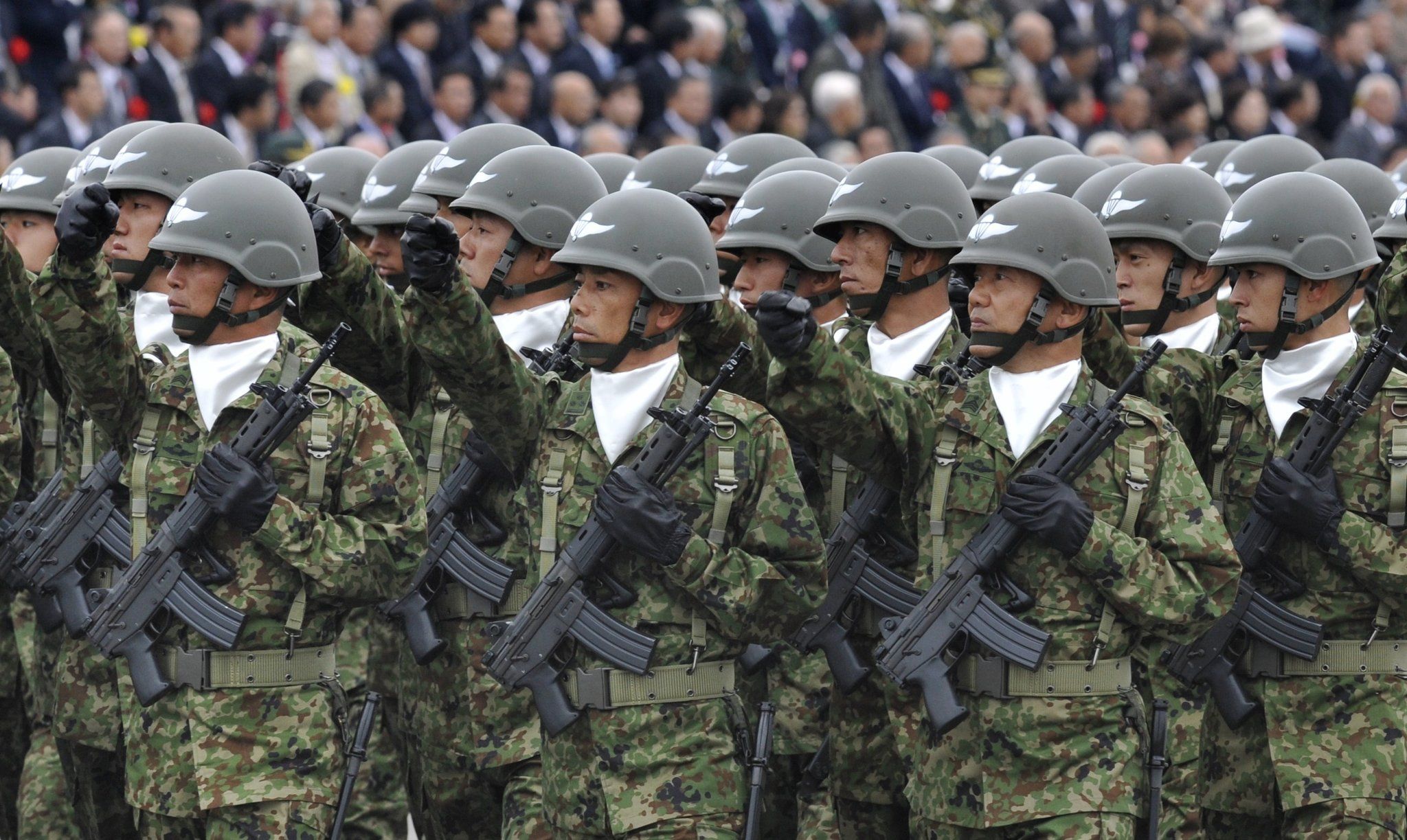日本自卫队都是预备军官可快速扩充十倍这谣言又骗多少人