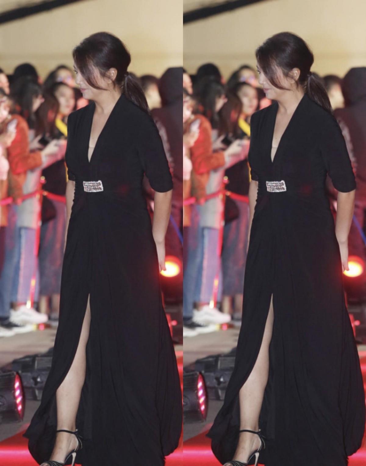 颜色 别说黑色服装看着沉闷了，试试江珊的黑色造型，中年女人穿着很美