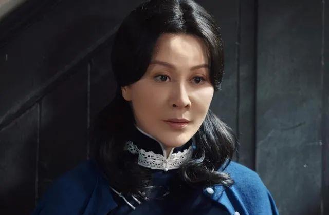 嬴政|40岁张鲁一演13岁嬴政被吐槽，实力派“装嫩”也翻车？