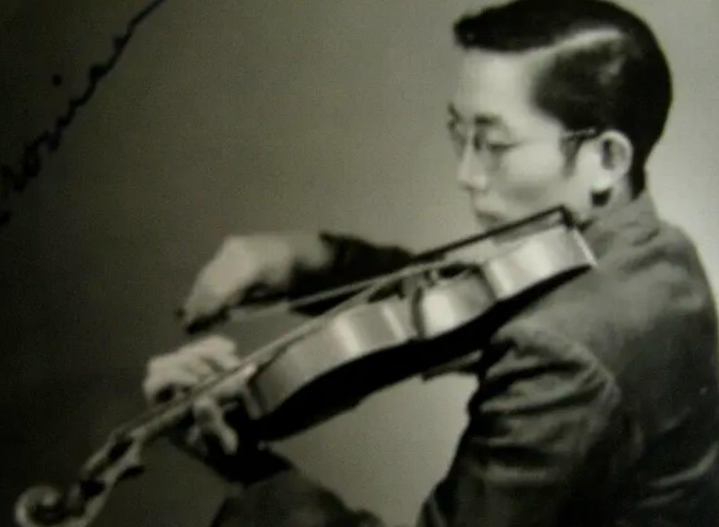 师徒|2017年《西游记》导演杨洁去世，追悼会竟被六小龄童“砸场子”？