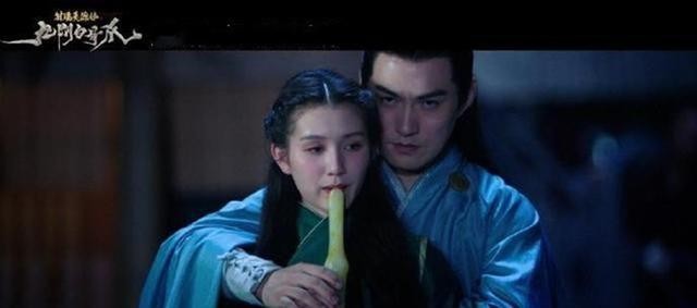 因为|“又帅又会放蛇”!8版欧阳克,其他人都在模仿,而他帅过了杨康