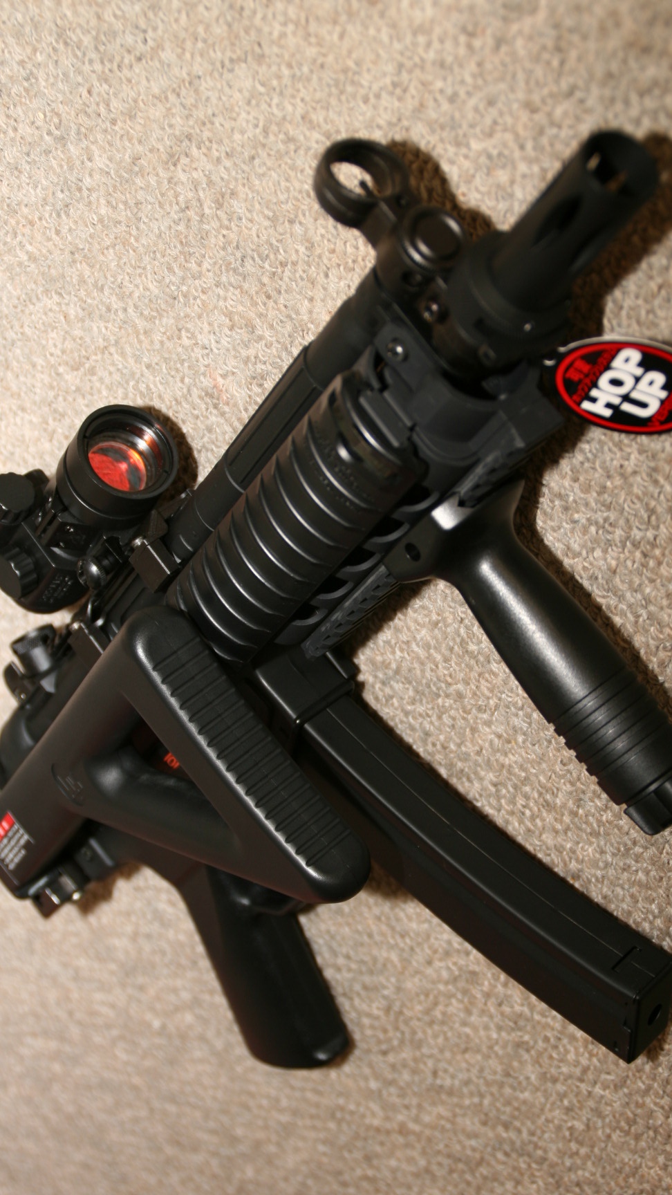 黑克勒-科赫最著名及制造量最多的枪械产品:hk mp5_冲锋枪