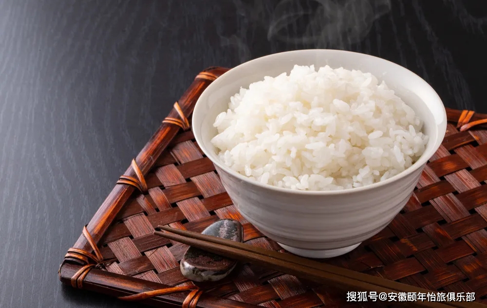 葡萄糖|不吃主食就能降血糖?长期以往可能会对身体有害