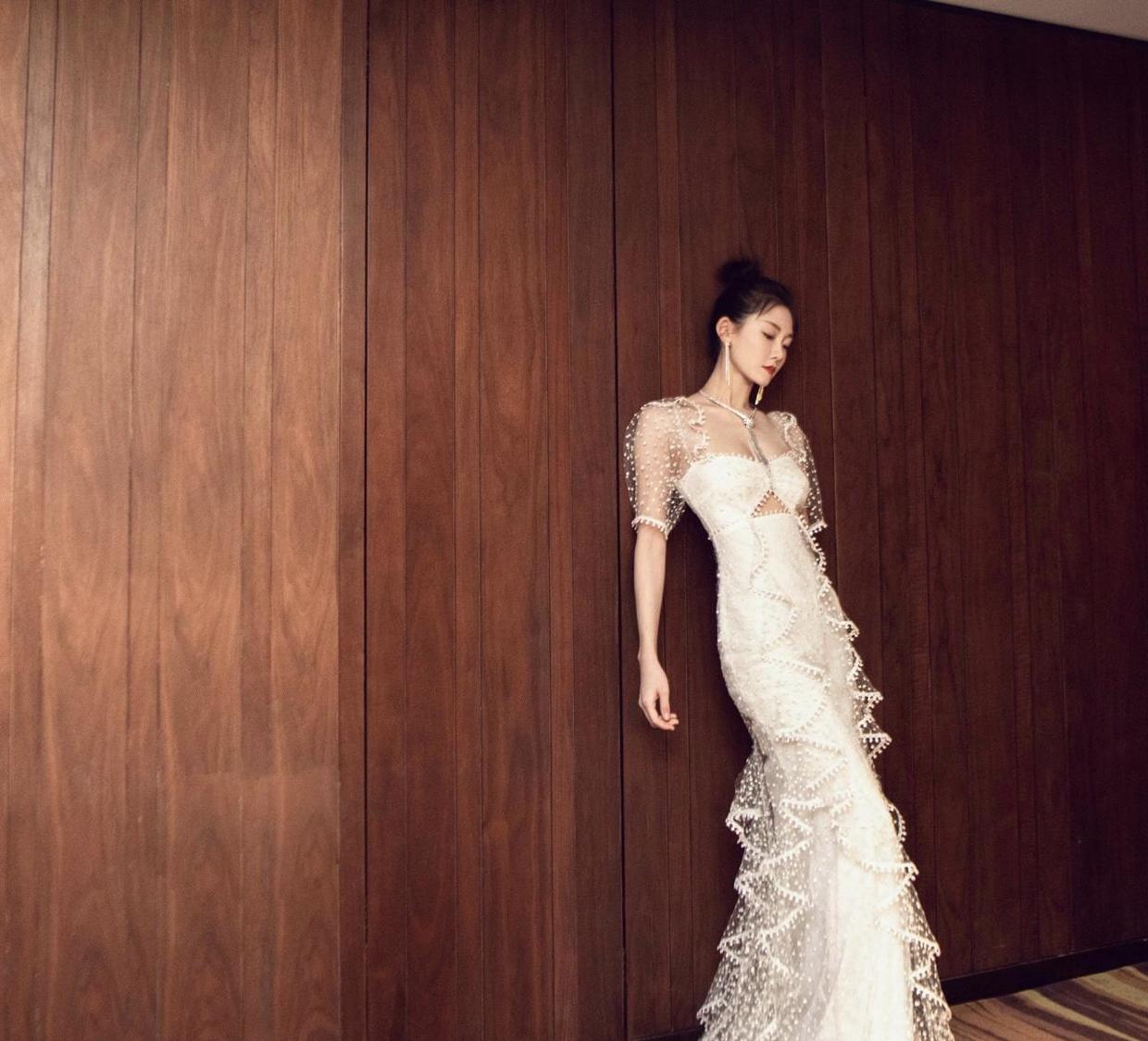 苗苗身高多少 b8b7c3999e7e4b41bc238dac185d9741.jpeg