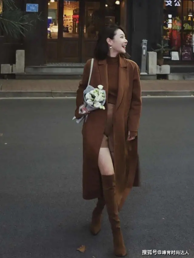 皮鞋 今年穿风衣,别再配马丁靴了!建议试试这3双鞋,显高时髦还高级