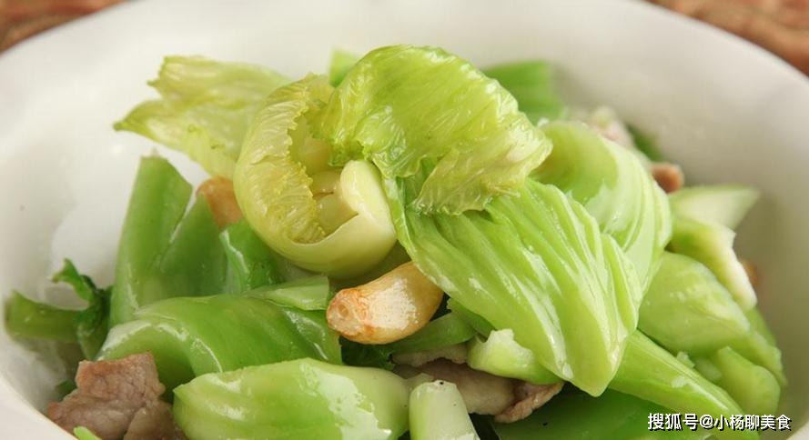 芥菜配一宝 每天吃几口 大肚子没了 血气足了 皮肤细腻显年轻 作用