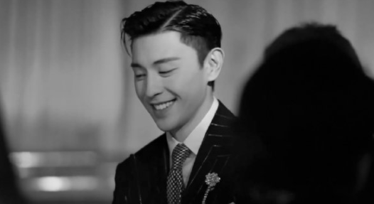 电影|邓伦太会选剧了，新剧《夜旅人》杀青，男主人设号称民国天花板！