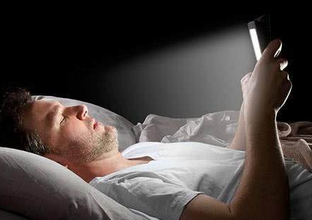 肝脏|比喝酒还“伤肝”的四个坏习惯,现在知道并不晚,赶紧改