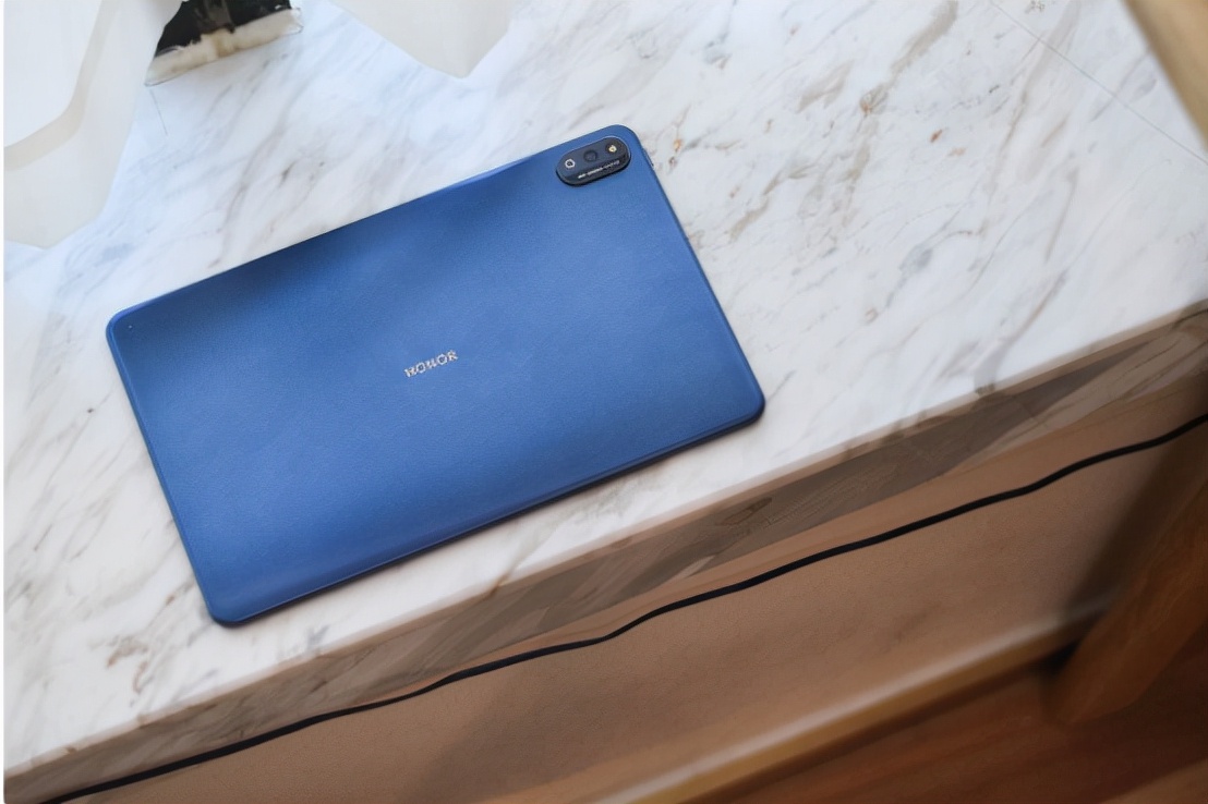 来了荣耀v7系列与wps强强联合开启平板市场的三国争霸