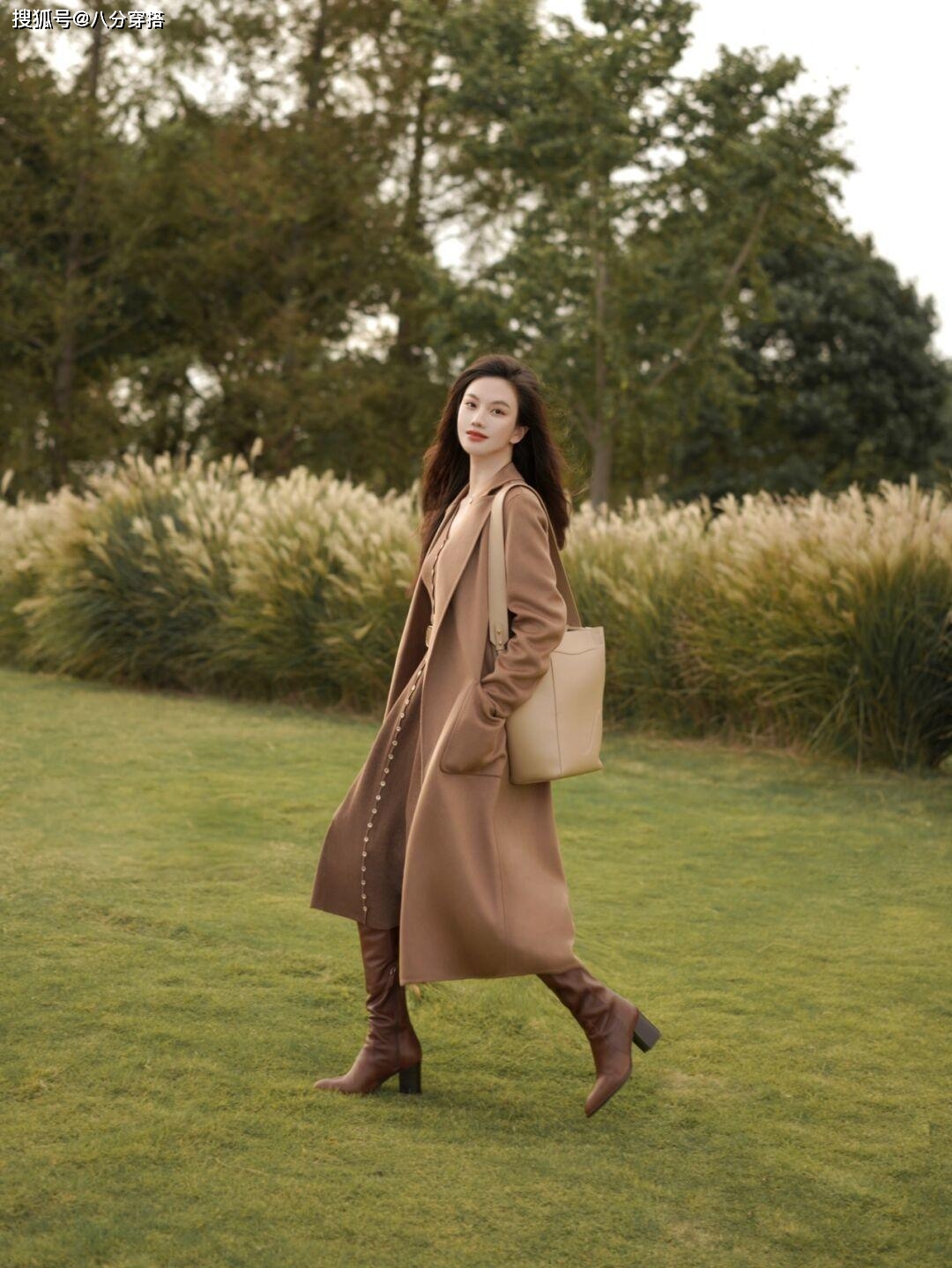 什么 成熟女人都会用“大衣”打造时尚感，这几款保暖又有气场，太美