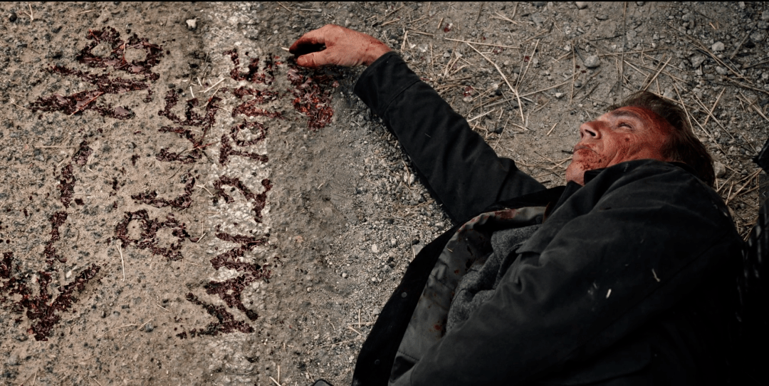 贝丝|9.8分，近几年最硬的美剧回归了！