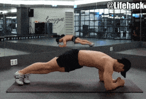 身材|天呐，这位小哥的三围太极品了