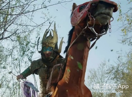 什么|马戴美瞳画眼线？太子妃升职记的马后期合成，骑马戏都是这么拍？！