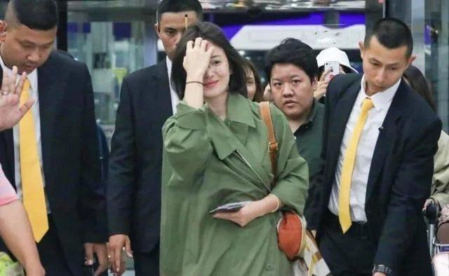 状态 宋慧乔越活越年轻，近照曝光状态好似高中生，网友：确定38岁？