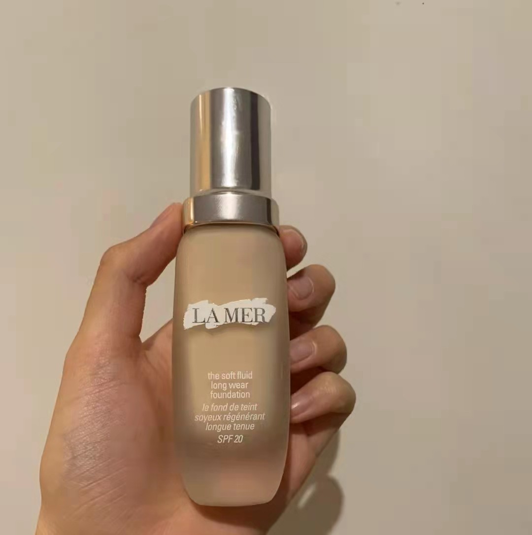 产品混合皮女生怎么选粉底?这4款高遮瑕、粉感细腻,值得入手!