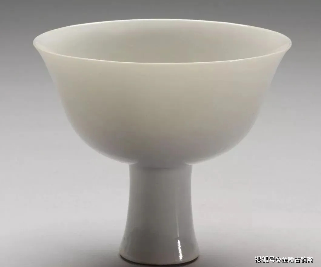 明永乐甜白釉瓷器鉴赏