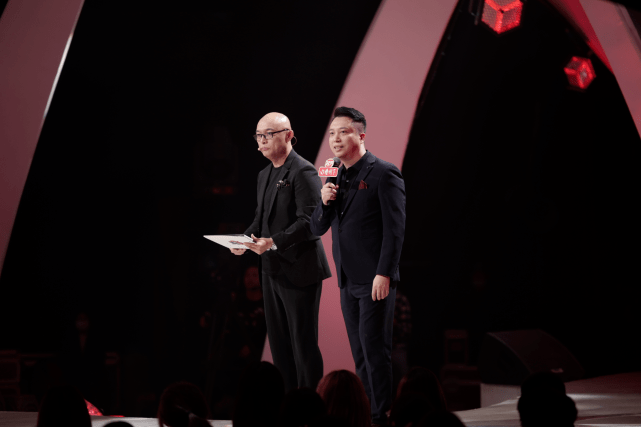 事业|励志创业男嘉宾上《非诚勿扰》相亲 要拼事业也要做生活家