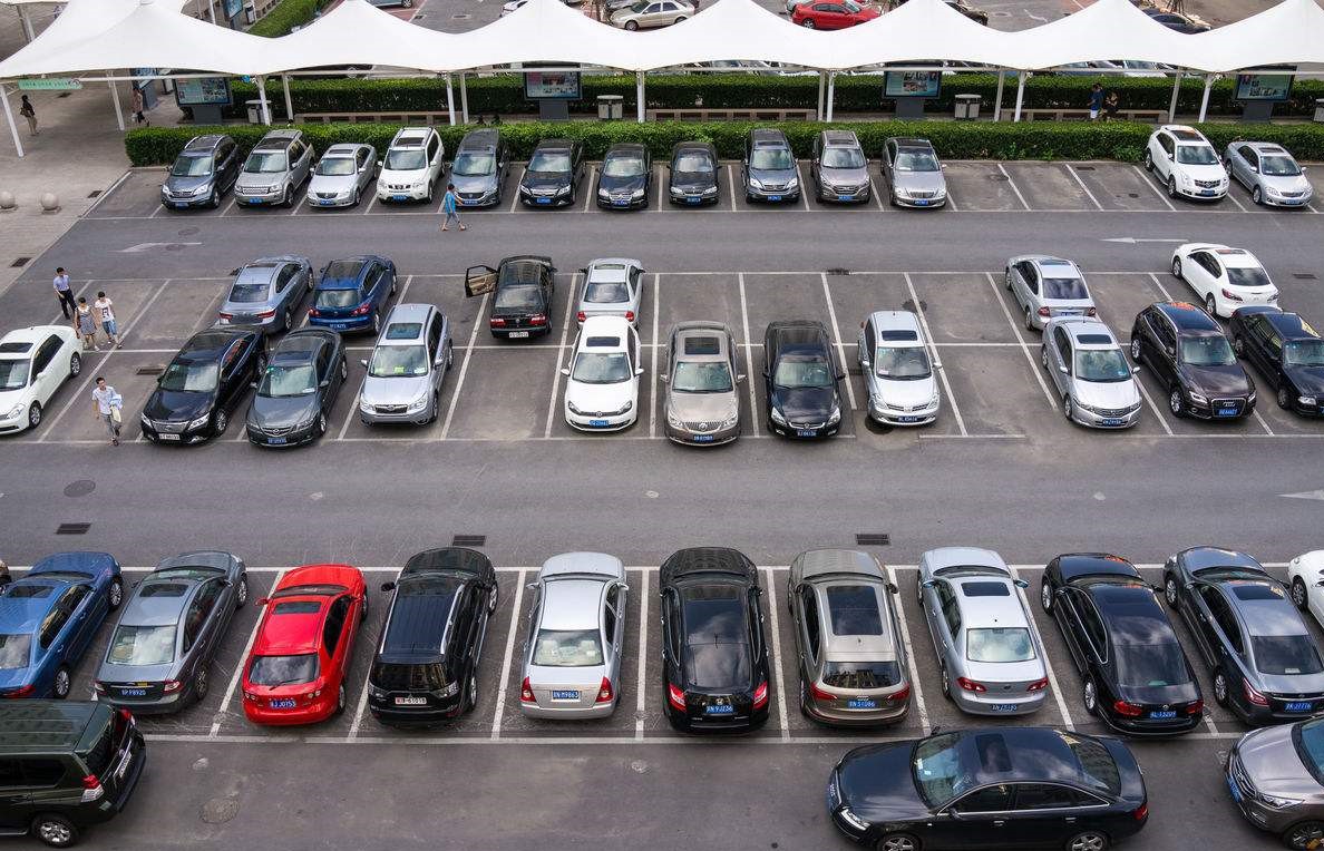 怎么叫别人把车挪开 cb643fcd90944cb992c38b151ef1edcd.jpeg