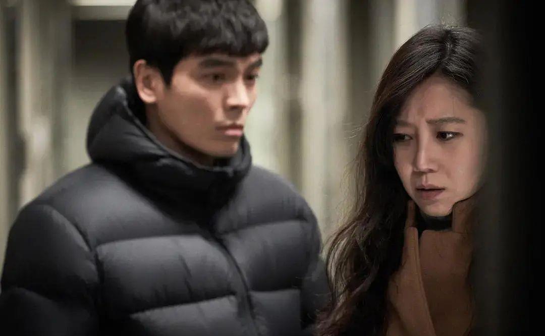 剧情|为什么翻拍后的《门锁》没那么吓人了？