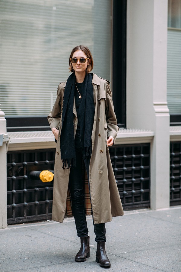 视觉 大衣+围巾，才是40+熟龄女性的冬季必备，精致飒美，气场超强