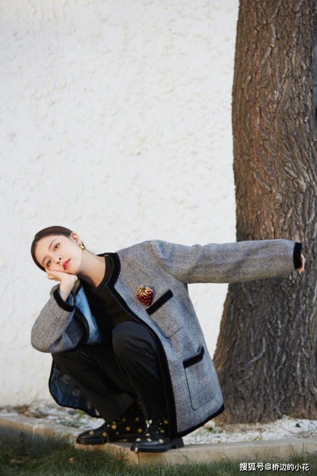 马尾 宋妍霏穿衣真有气场，169身高只不过穿了高腰西装裤，超模范尽显
