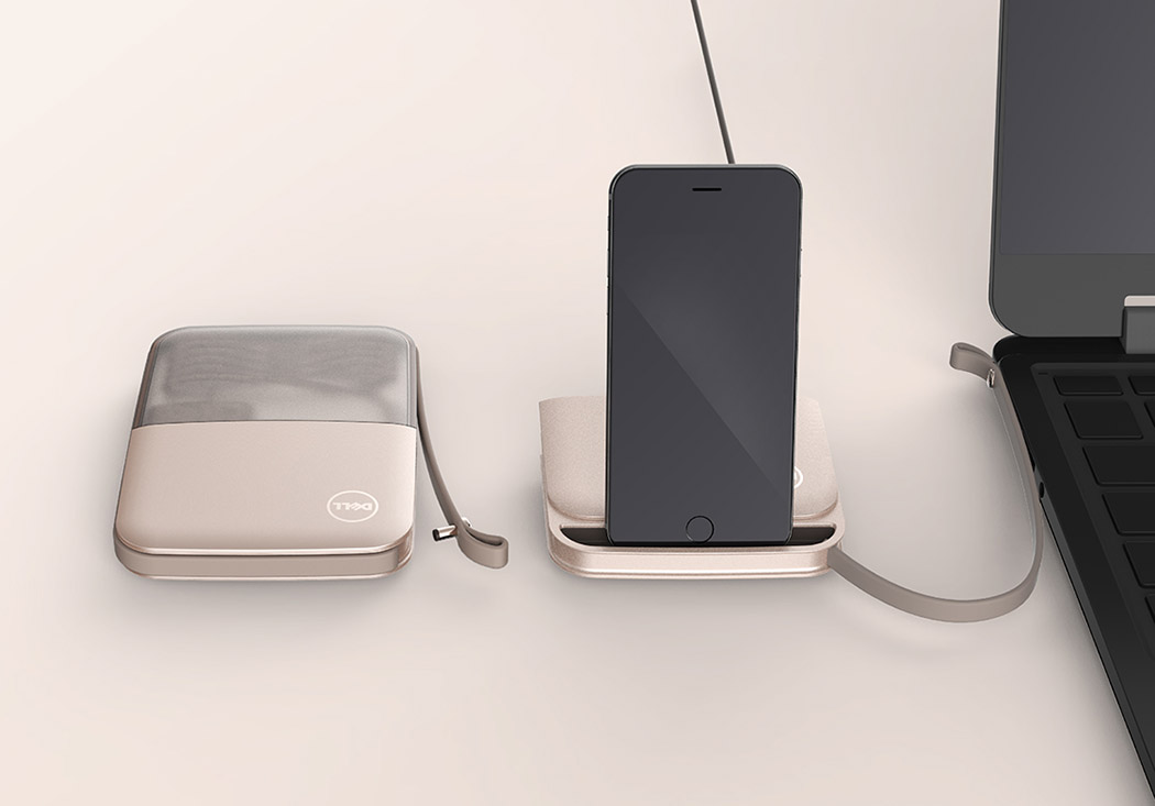 最初,杨孟在国内寻找电池和移动电源供应商,然后打上自己品牌,在各大