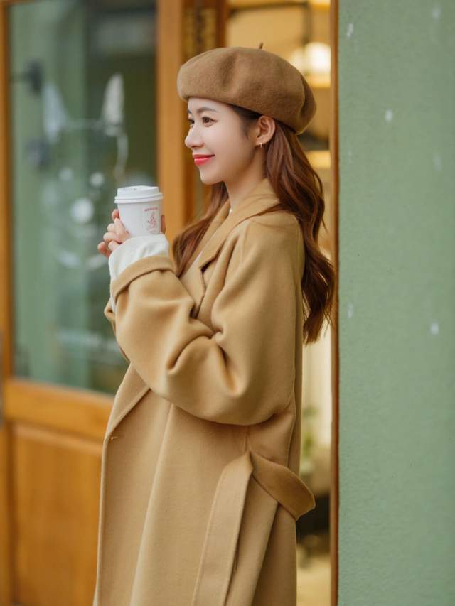 配饰 冬季最美的打开方式，“大衣+毛衣”才是王炸cp，保暖又洋气