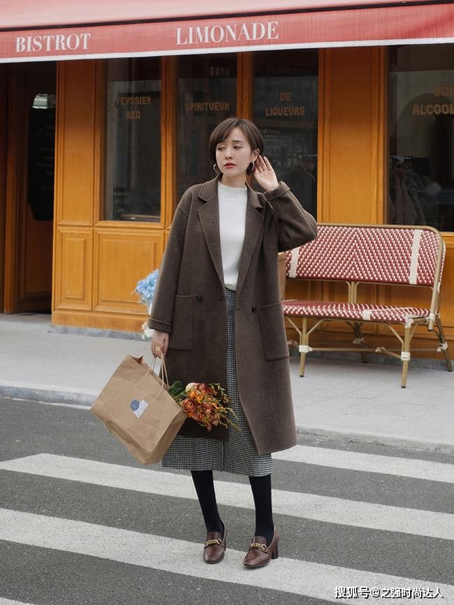 美眉 入冬裹得严实依旧能够穿出时尚感的搭配