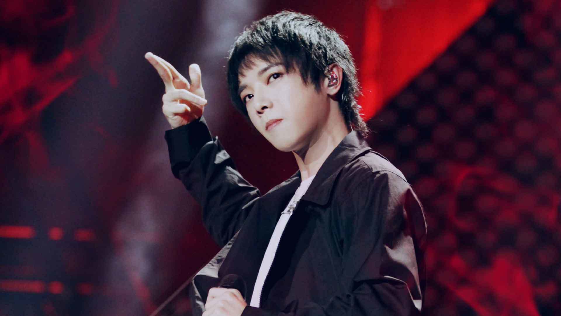 卫视|年度综艺霸屏榜：何炅和谢娜各自上榜3次，排名第六的综艺已停播