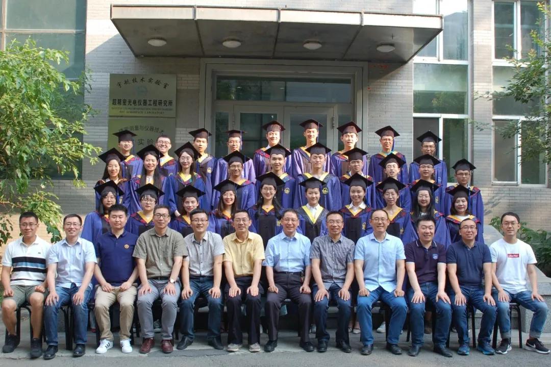 哈工大海归教授联合开发新型超分辨结构光显微镜技术，适用于活细胞成像