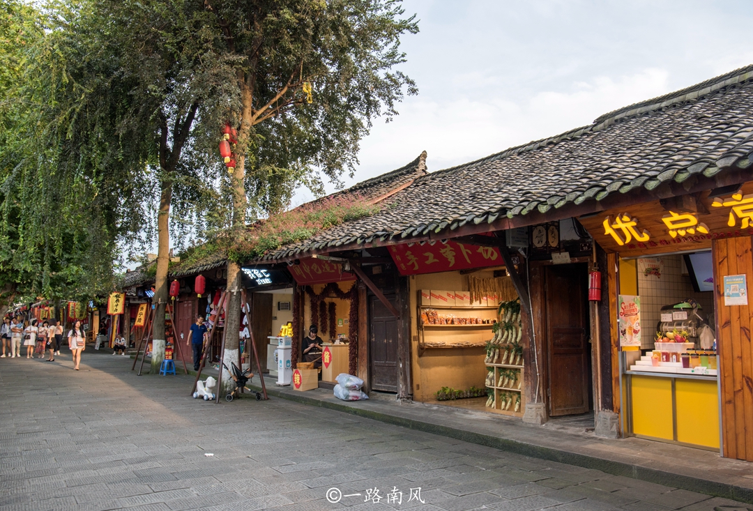 阆中|四川阆中，中国四大古城中名气相对不大的一座，春节文化发源于此