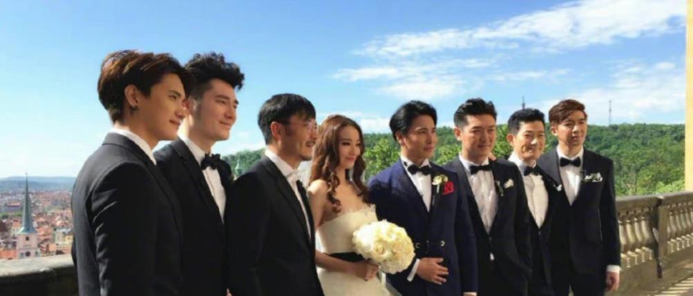 婆婆妈妈综艺第一集 06c5275fcefd4453b438c2dd64926480.jpeg