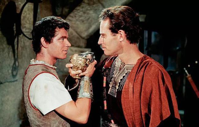 满赞|史诗级的6部经典大作，每部我都是站着看完的