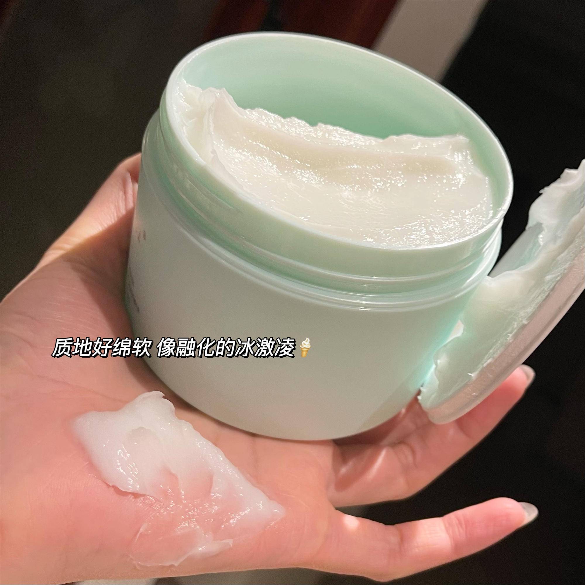 发型美好浪漫的季节，必须烫个蓬松羊毛卷