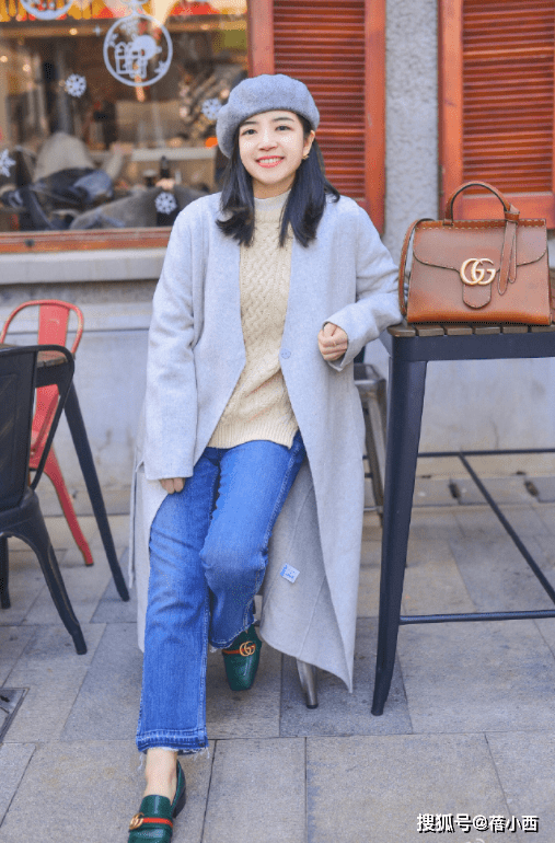 身材 “毛衣＋牛仔裤”今冬最火混搭CP！百搭还保暖，不费力就能变时髦