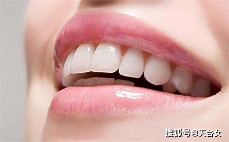 什么时候才能长出牙齿 8f78e626770f4a4094373450848a8e26.jpeg