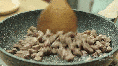 8fddf122165a4f259da33df93d345c8f.gif
