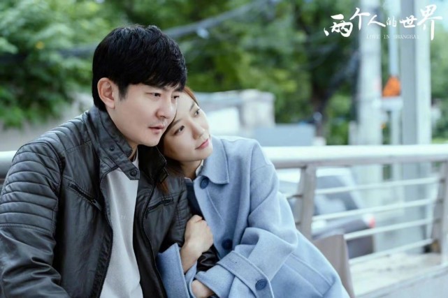 色调 王珞丹霸气回归拿下第一！穿职场装华丽转型气场全开，造型太牛