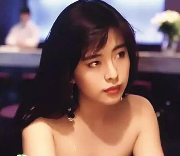 电影推荐榜美女 ec3404685fcc45e78b1a51d7d6997e77.jpeg