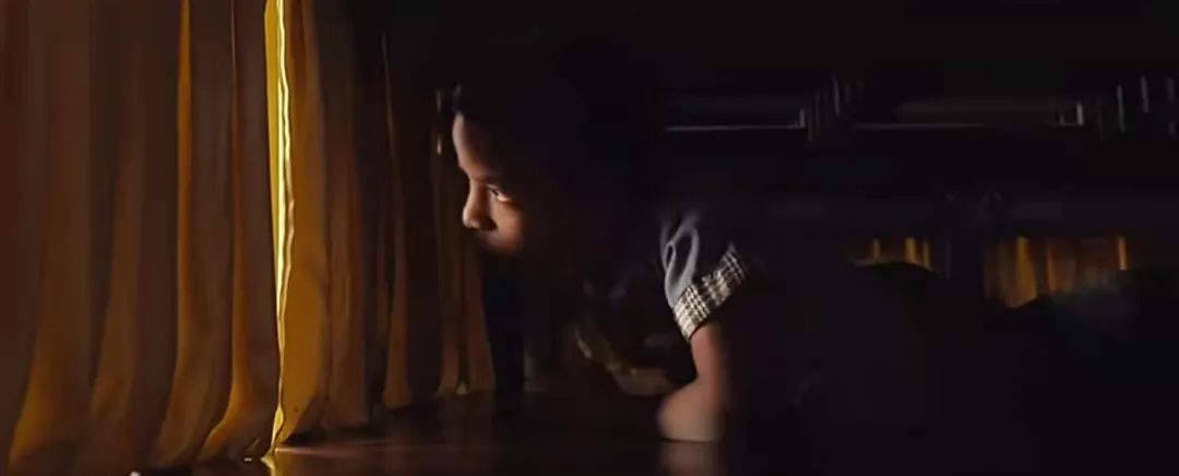 安妮·|《女巫》？不如叫做女妖更贴切