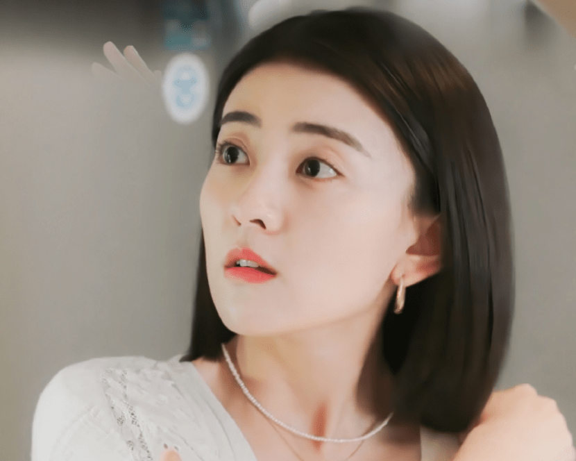 张新成|又一部现代爱情剧火了，刚播一天热度飙升至第一！狂追8集不过瘾