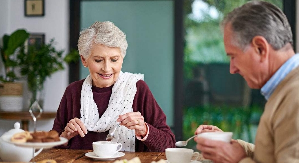 饮食|肾病医生：饮食对尿蛋白和肌酐的影响到底有多大？