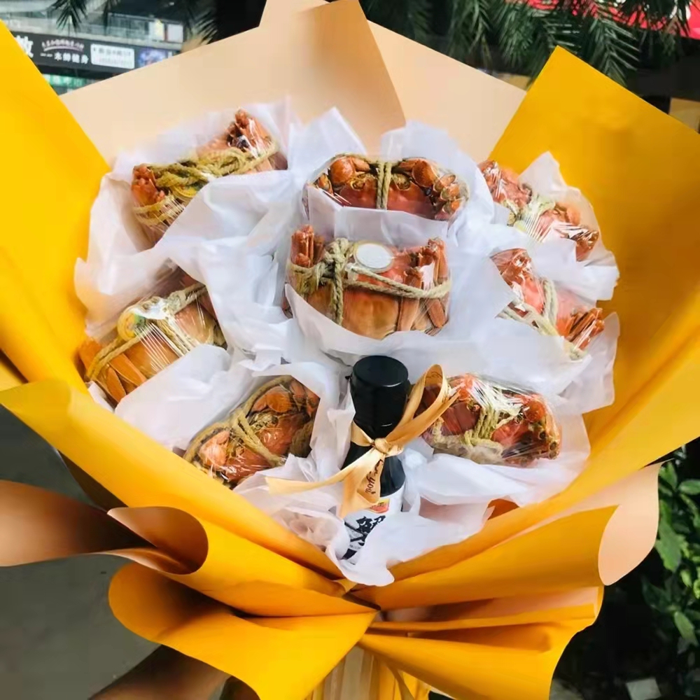 原创走心又走胃商家推出大闸蟹花束价格即翻倍网友褒贬不一