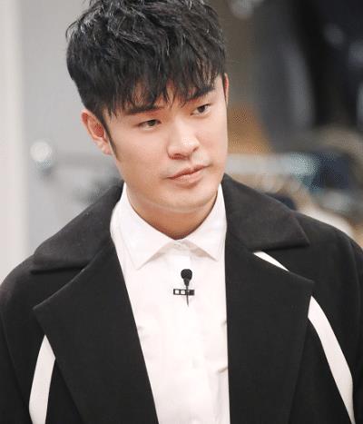 陈赫罕见寸头形象,只为庆祝五哈录制完成,仪式感也是没谁了_托尼_造型