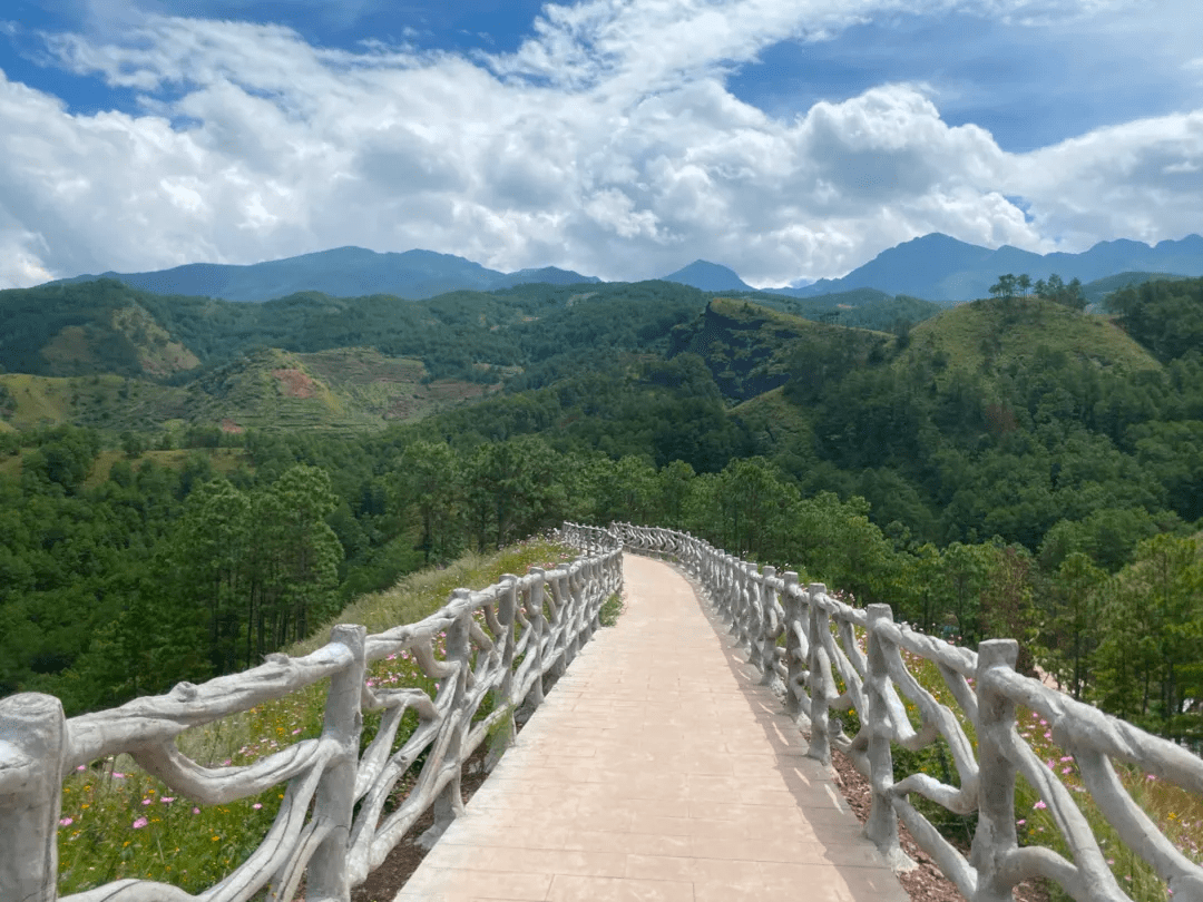 盐源公母山拟创建国家4a级旅游景区