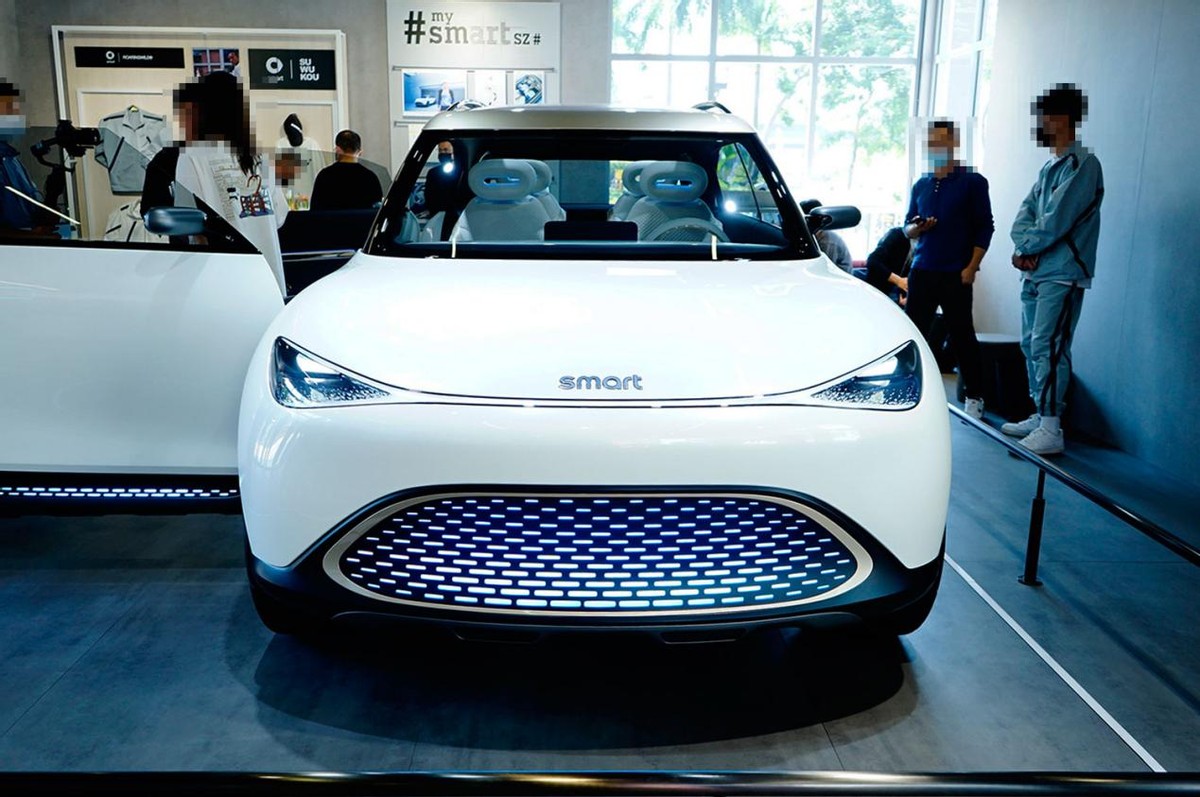 前卫灯光秀加入轻奢感smart精灵1概念车实拍简评