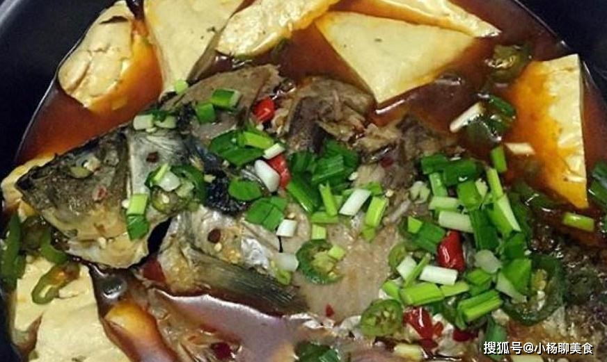 豆腐配什么菜好吃图片 879d6af9e82646af8e251cec39c7bfdf.jpeg