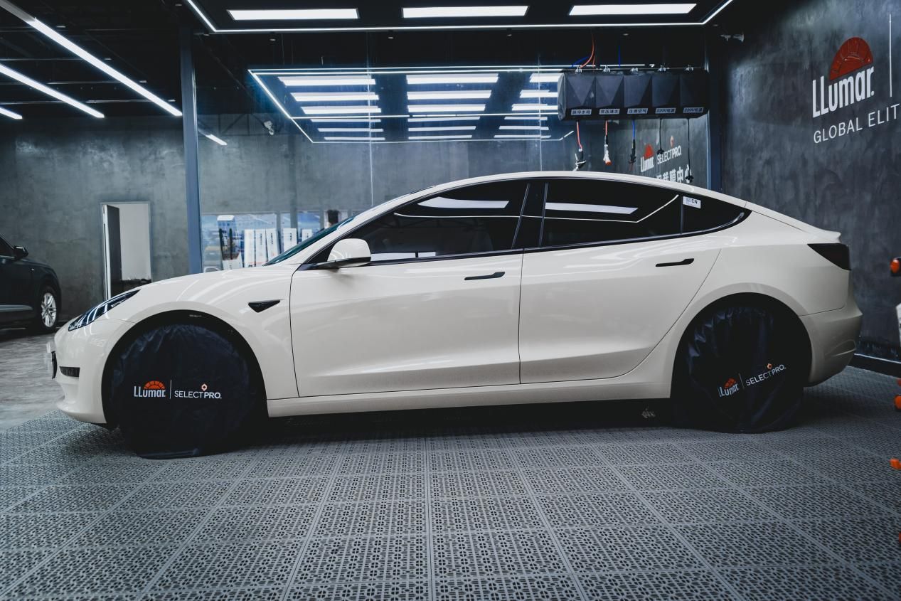 天津特斯拉model3象牙白改色案例分享_搜狐汽车_搜狐网