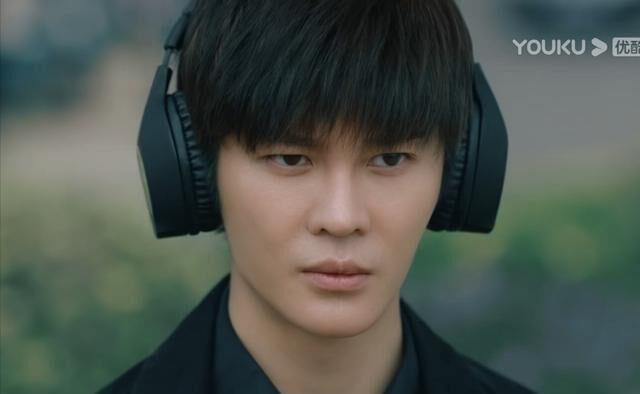 协会会长|演员们都是第一次尝试剧中的角色，还都演得可以