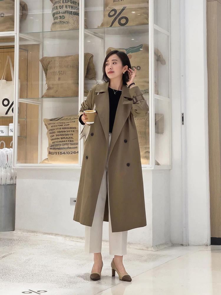 黑色 博主示范告诉你,为什么你穿毛衣不好看,尝试这样穿,简约优雅